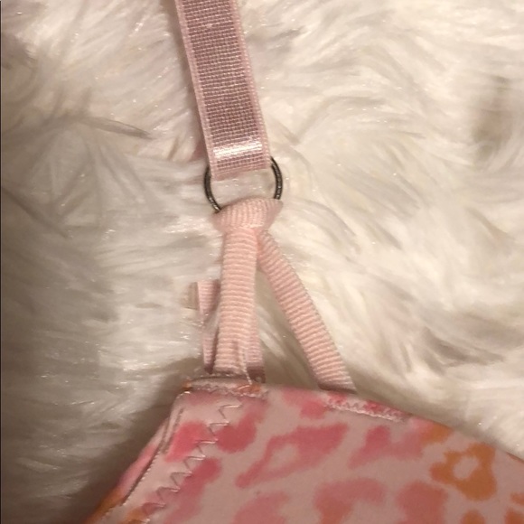 34 B Push-Up bra - Picture 2 of 5